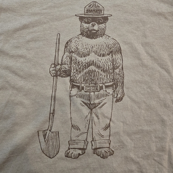 Smokey Bear Graphic T Shirt Glacier National Park Nature Tee - Picture 4 of 7